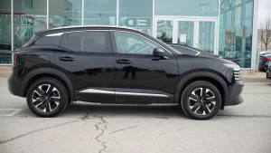 2025 Nissan Kicks