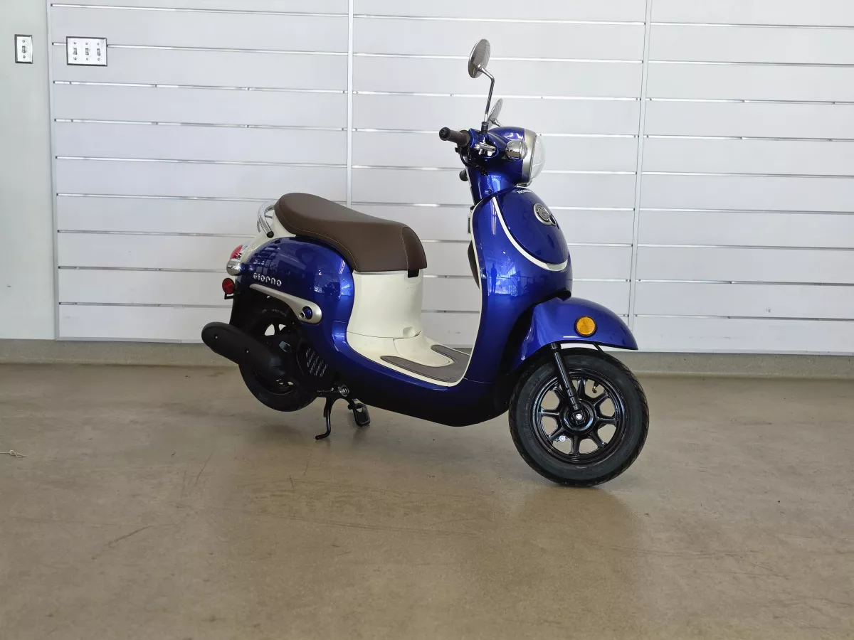 2023 Honda Giorno Scooter Image