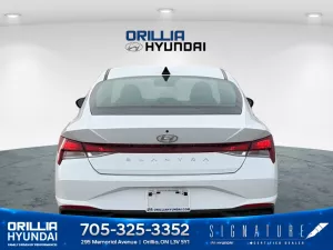 2023 Hyundai Elantra Image