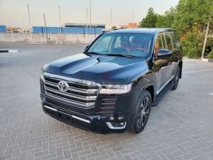 2015 TOYOTA LAND CRUISER