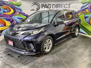 2023 Toyota Sienna Image