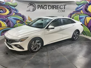 2025 Hyundai Elantra Image