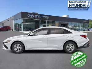2025 Hyundai Elantra Image