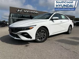 2025 Hyundai Elantra Image