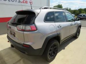 2020 Jeep Cherokee