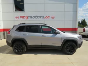 2020 Jeep Cherokee