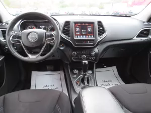 2022 Jeep Cherokee