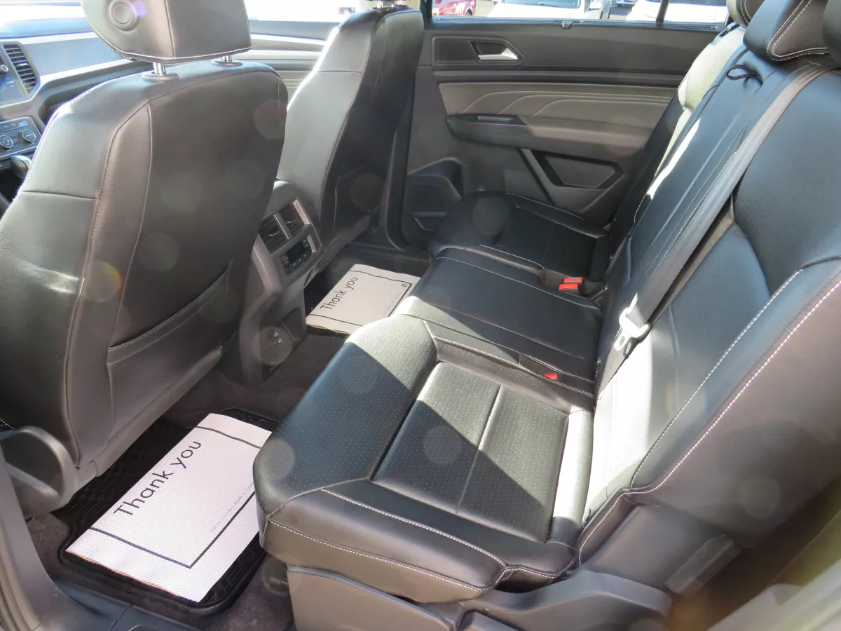 2021 Volkswagen Atlas : 9 2021 Volkswagen Atlas