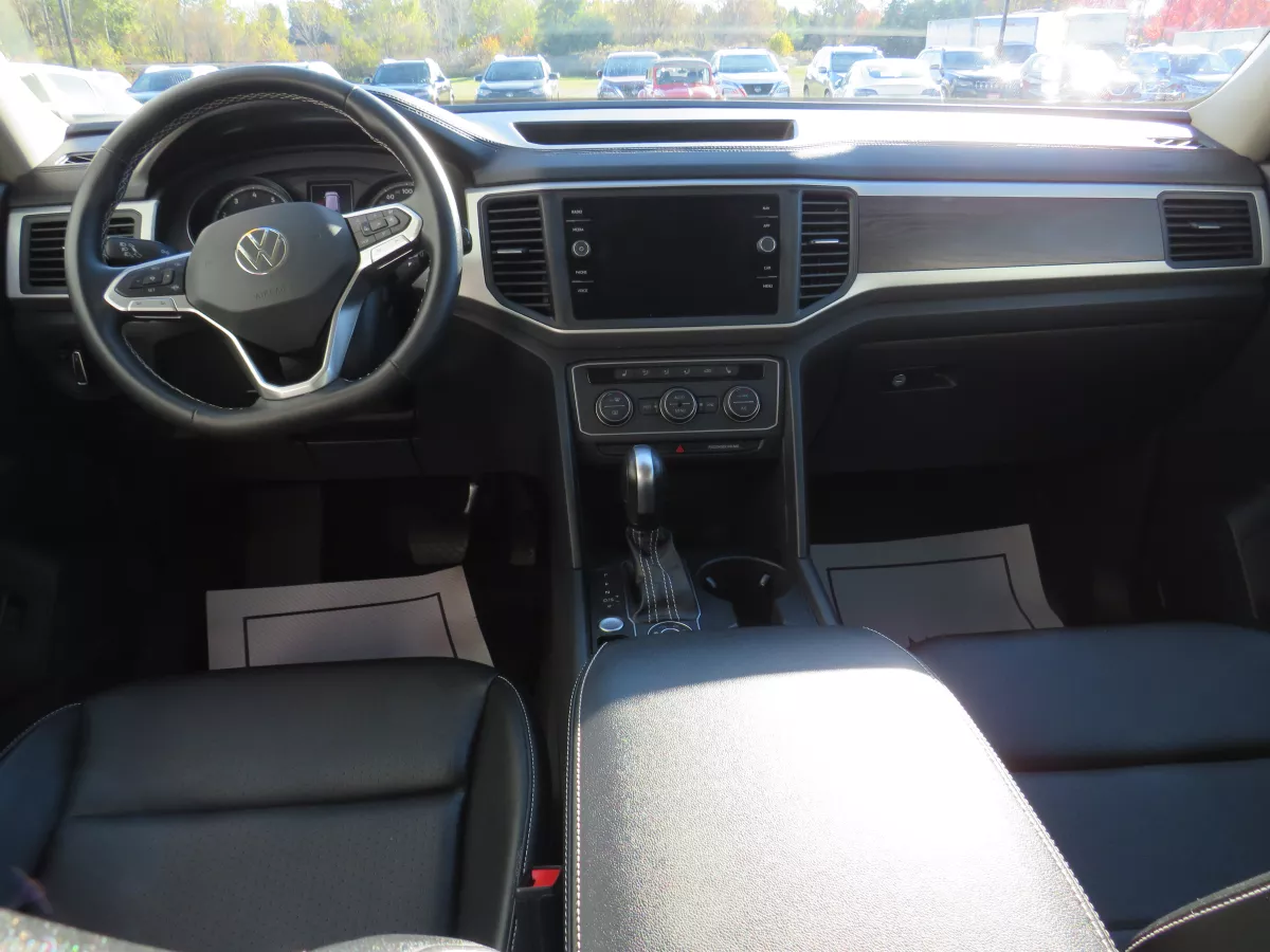 2021 Volkswagen Atlas : 5 2021 Volkswagen Atlas