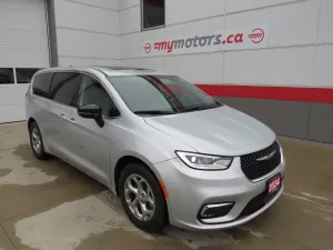 2024 Chrysler Pacifica Image