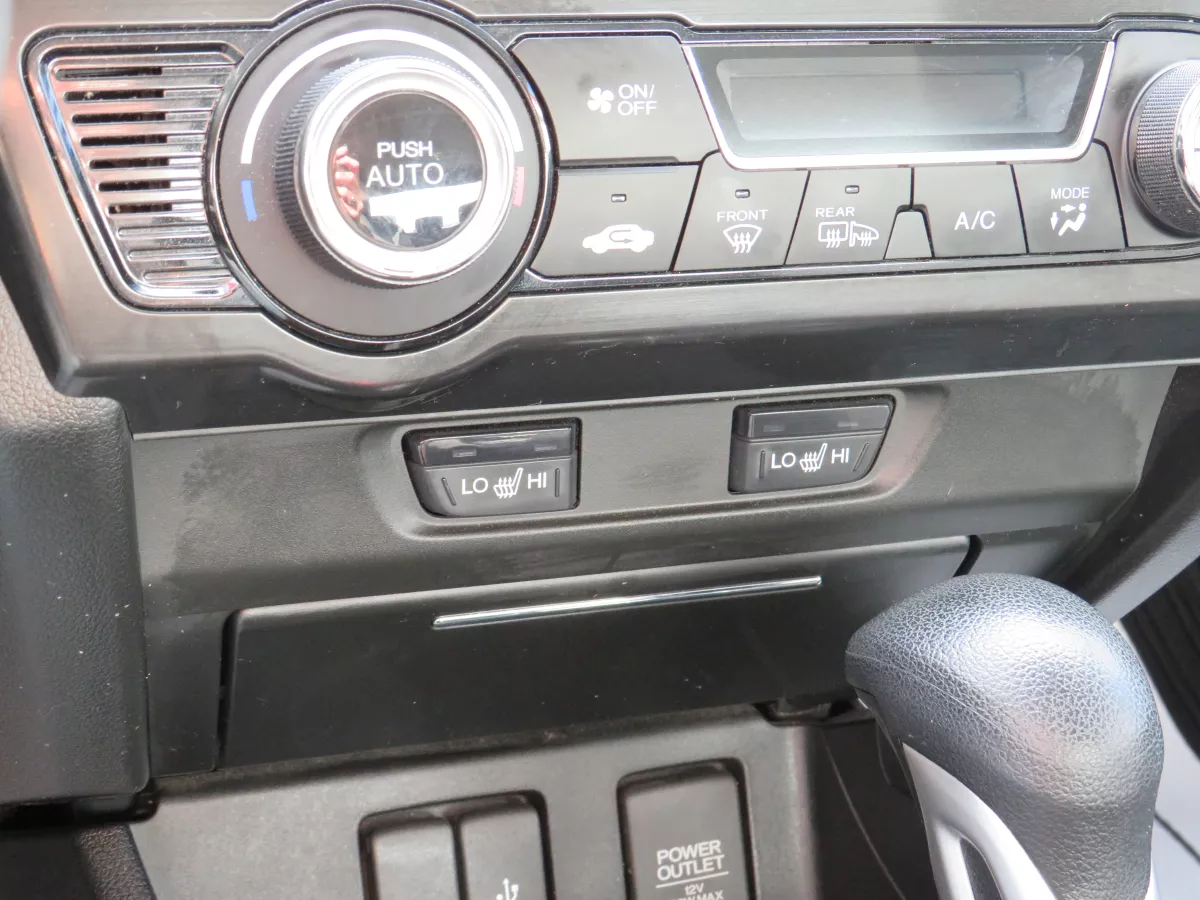 2015 Honda Civic Sedan : 19 2015 Honda Civic Sedan