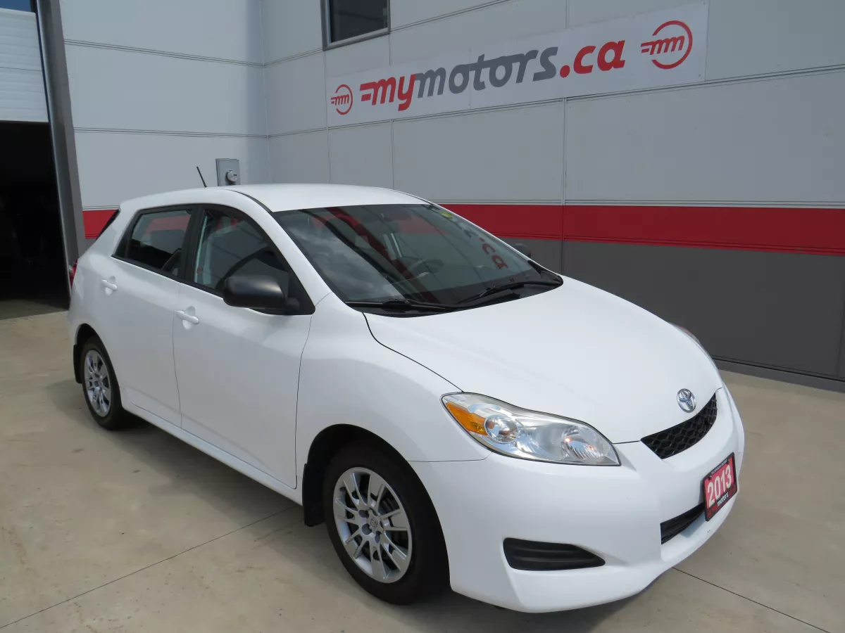 2013 Toyota Matrix Image