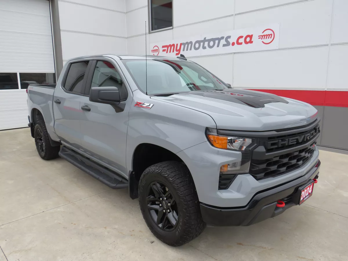 2024 Chevrolet Silverado 1500 Custom Trail Boss Crew Cab 4WD