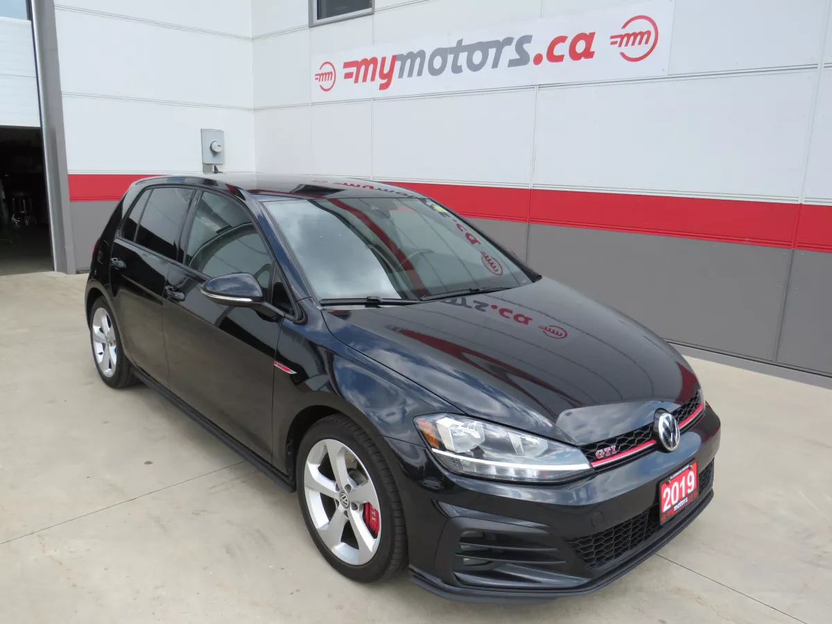 2019 Volkswagen Golf GTI Image