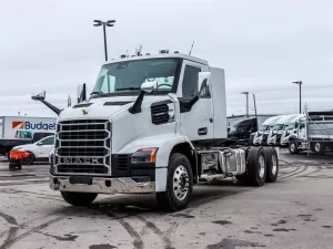 2027 Mack Anthem Image