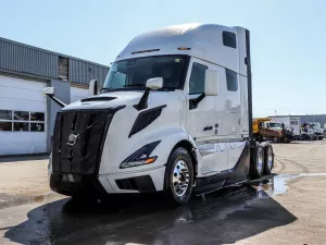 2027 Volvo VNL 660 Image