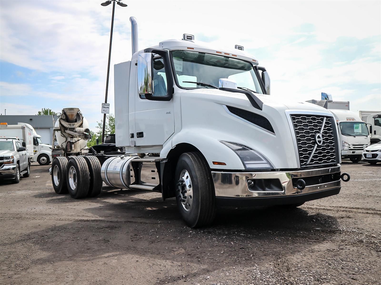 2021 volvo vnl 300