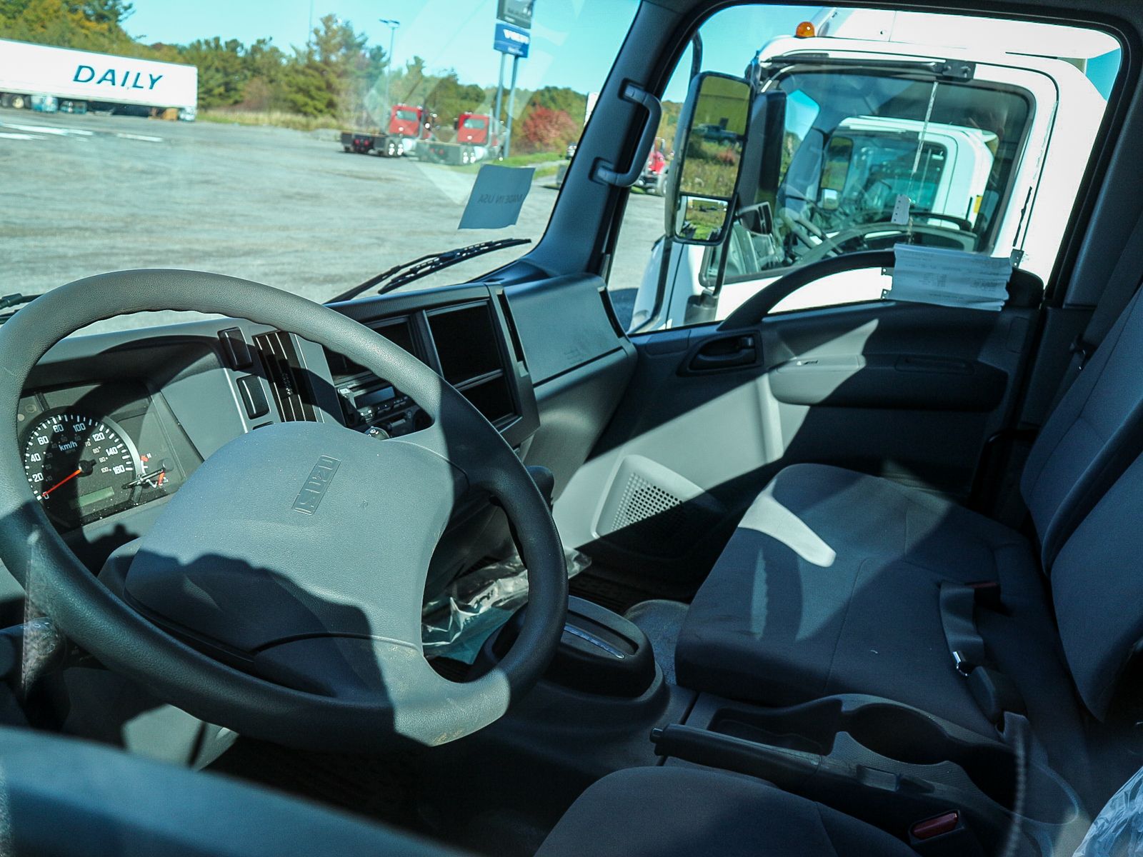 2018 ISUZU NPR MANUAL visual data 8