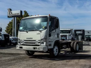 2025 Isuzu NRR Image