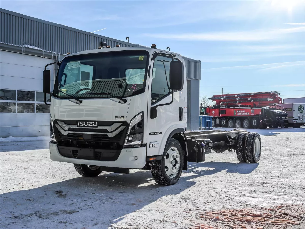 2026 Isuzu NRR Image