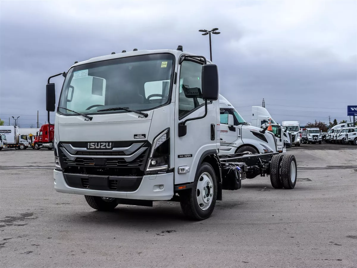 2027 Isuzu NRR Image